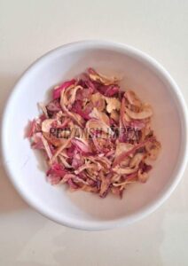 Dehydrated Red Onion Flakes