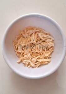 Dehydrated White Onion Flakes